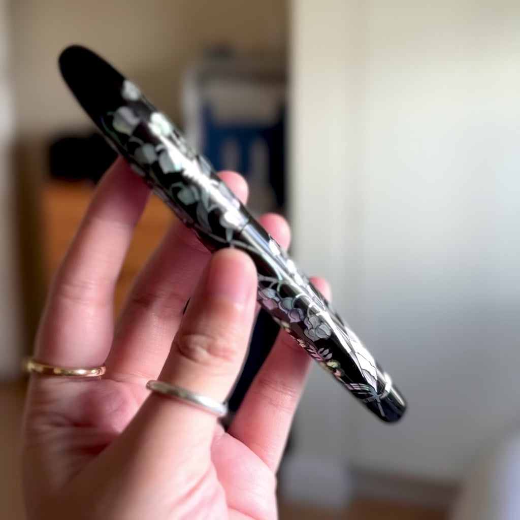 CYPRESS × @micahfinds Victorian Flora: Lily of the Valley's Invitation (14K Gold) Fountain Pen Overview | Endlesspens