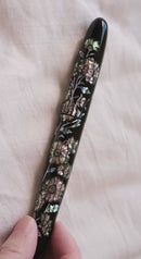 CYPRESS × @micahfinds Victorian Flora: Courageous Chamomile Fountain Pen Overview | EndlessPens
